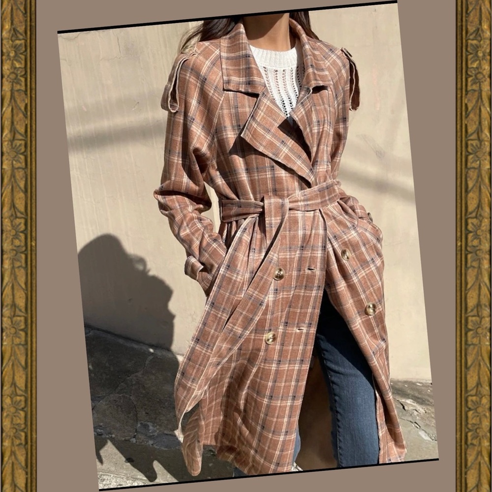 NWOT Elegant Brown Plaid Trench Coat